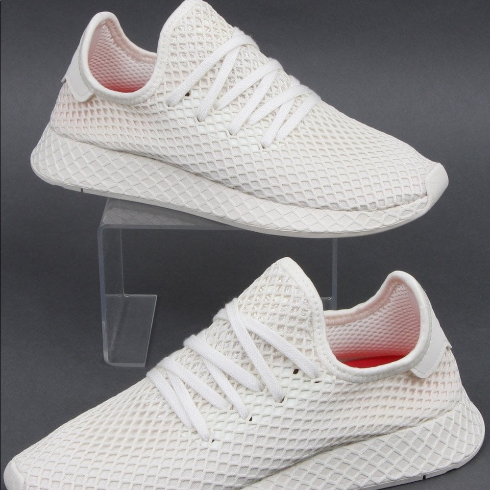 [ Sold] Adidas deerupt runner tennis shoe